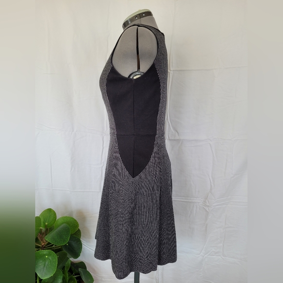 GAP Dress size 4 - Picture 2 of 8